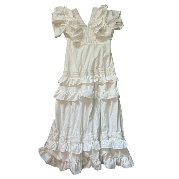 White Layered V neck dress - Picture 1 of 3